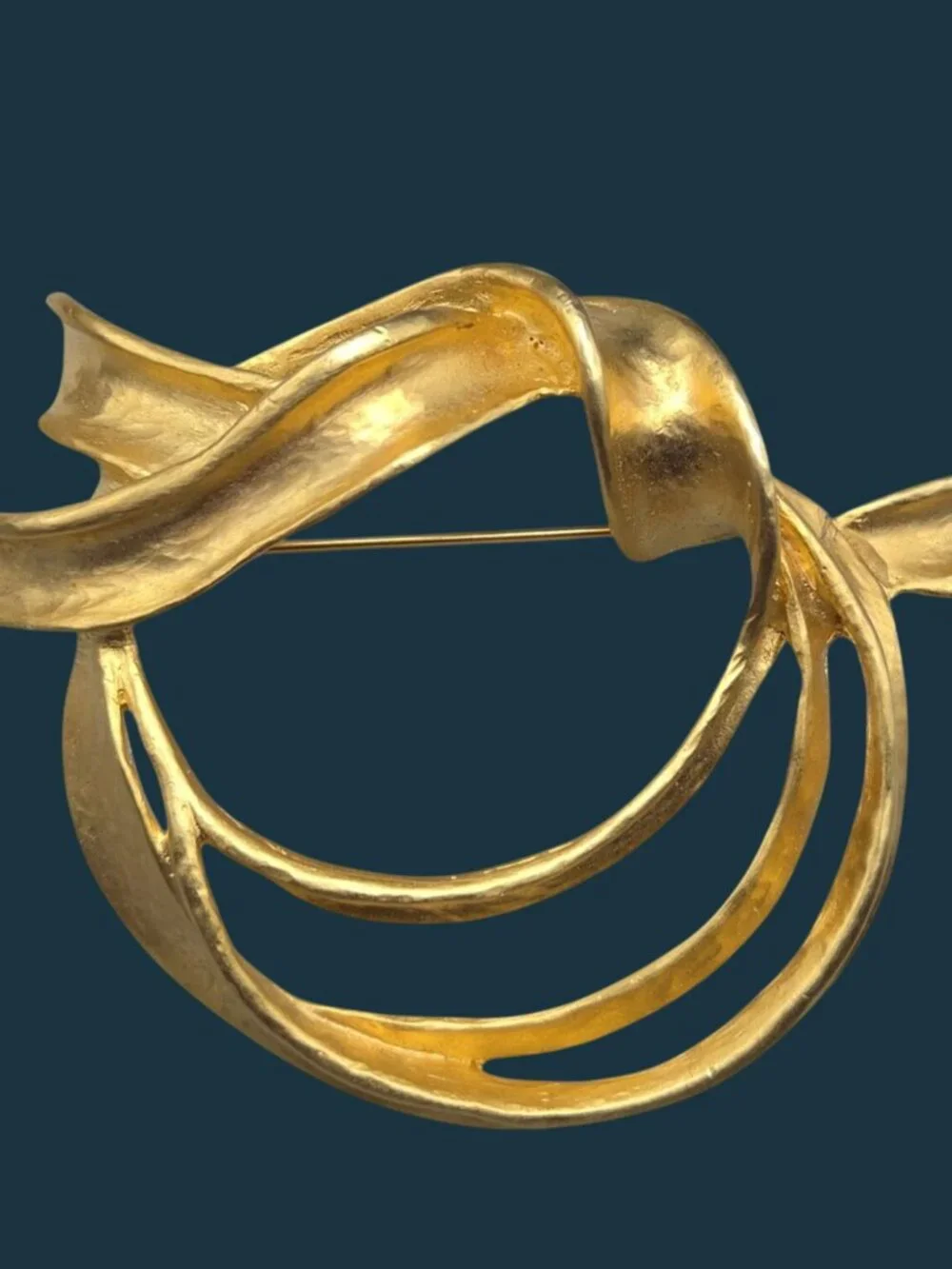 KJL Large Stylized Ribbon Brooch Brushed Gold Plated Vintage 1980s Statement